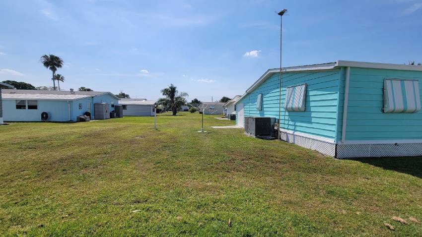 131 Lake Hazel Drive a Winter Haven, FL Mobile or Manufactured Home for Sale